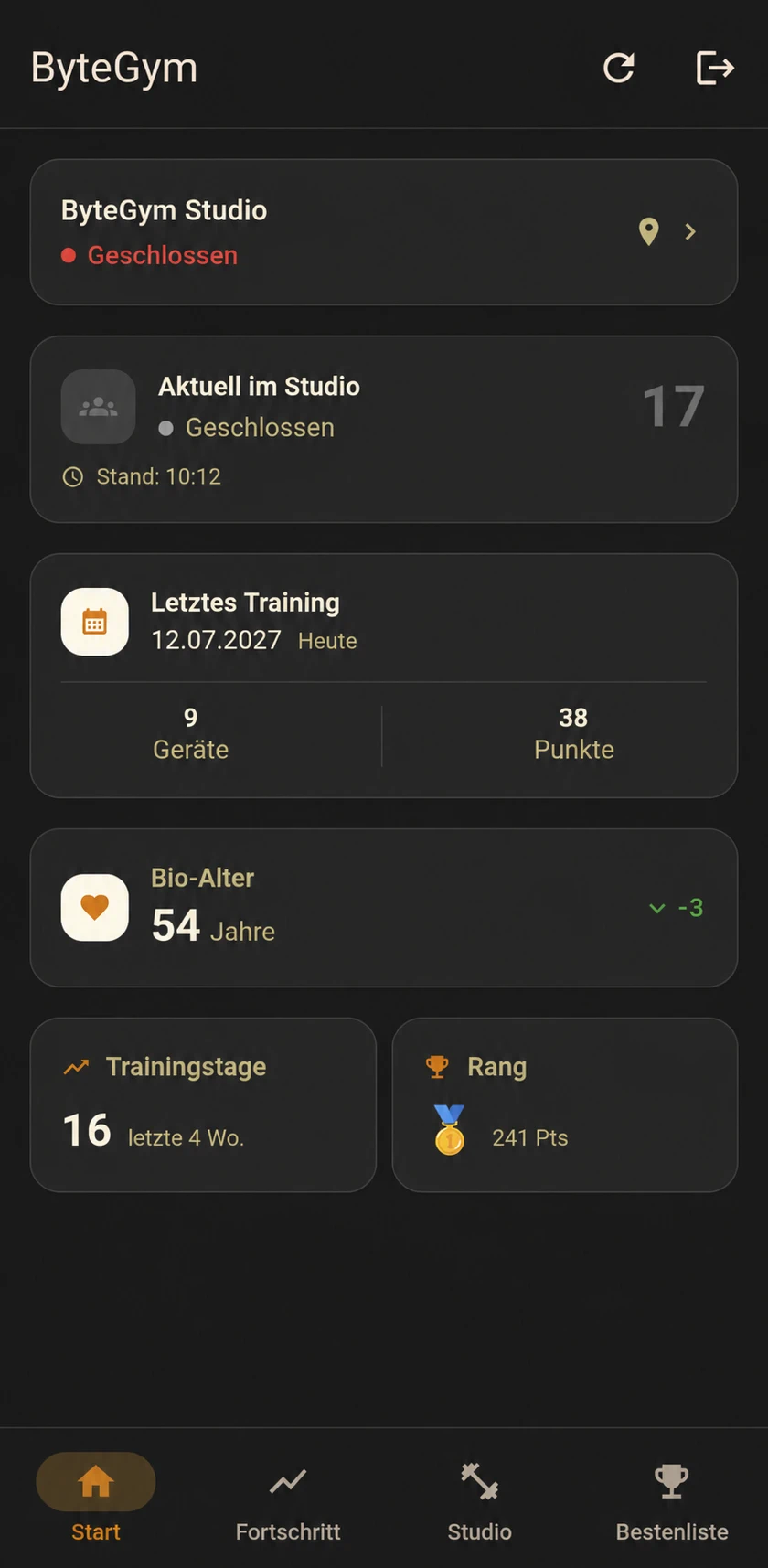 ByteGym's home screen: the gym's opening status, how many people are training right now, your last workout, your bio-age, training days and rank.